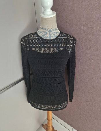 Haut un deux trois taille 36 excellent état