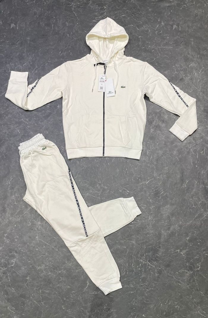 Ensemble Lacoste - photo numéro 3