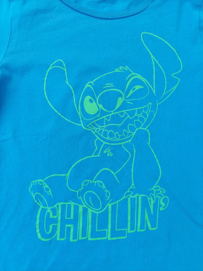 Joli tee-shirt Stitch taille S - photo numéro 2