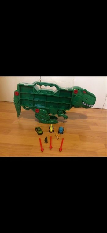 Camion dinosaures