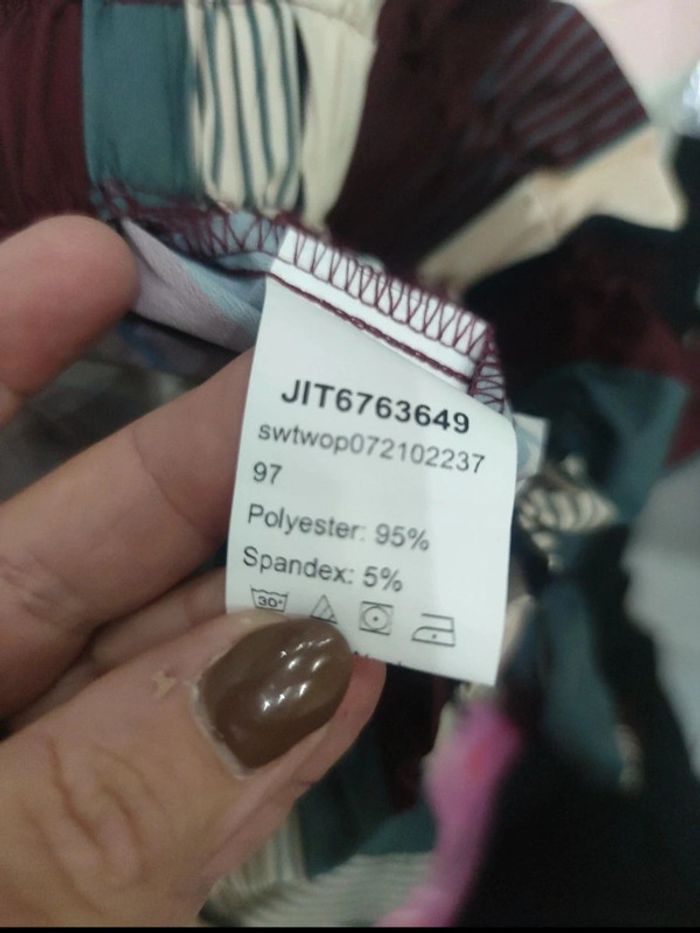 Short shein taille M(38) neuf - photo numéro 4