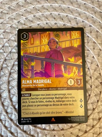 Carte Lorcana - Alma Madrigal : Matriarche de la famille - 2/204 - FR - 4