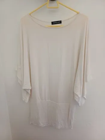 T-shirt manche chauve-souris