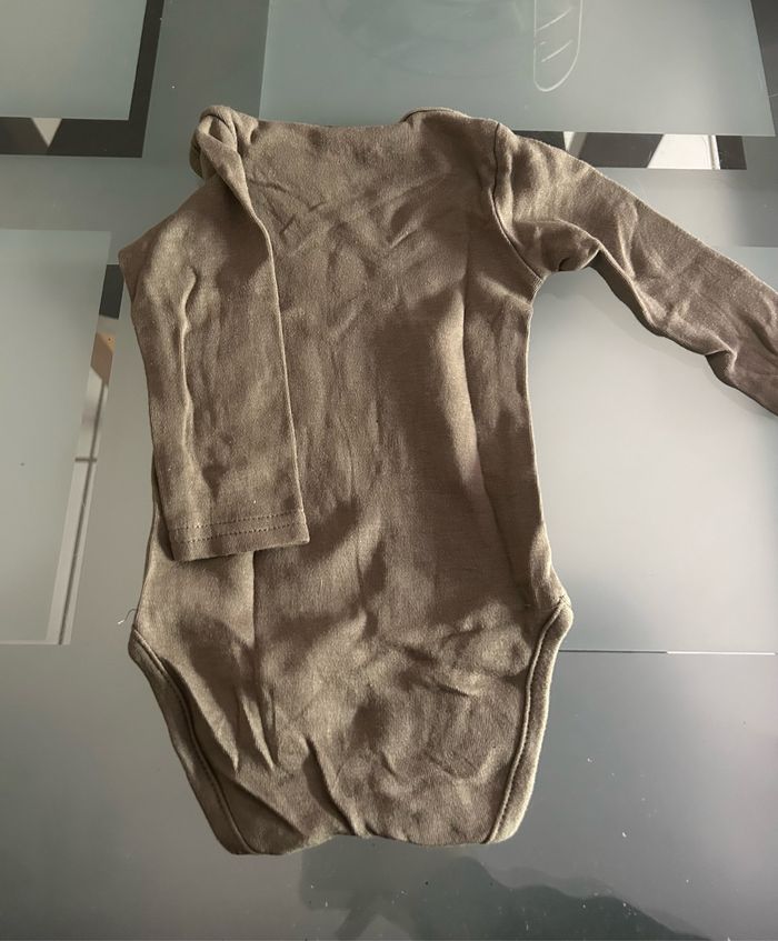 Lot 4 bodies manches longues - photo numéro 5