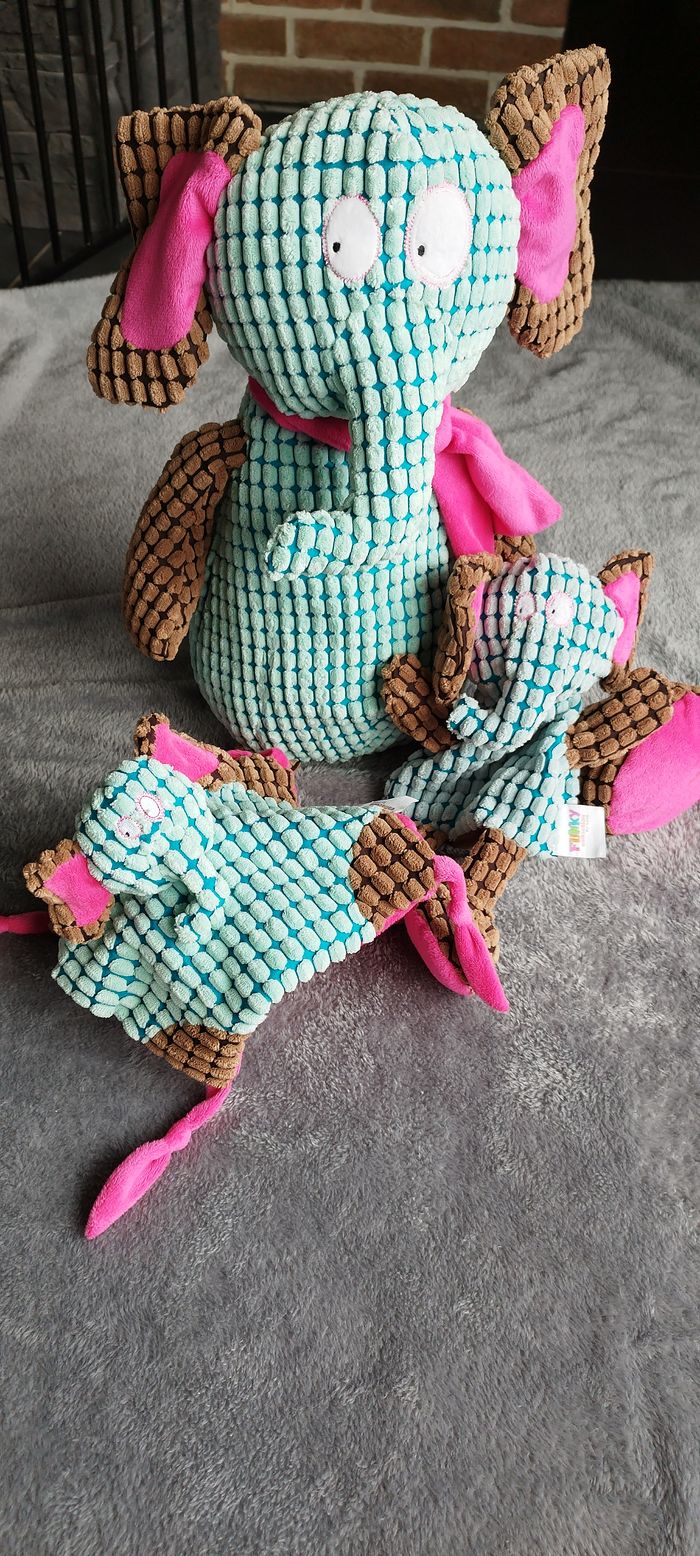 Ensemble doudou peluche elephant