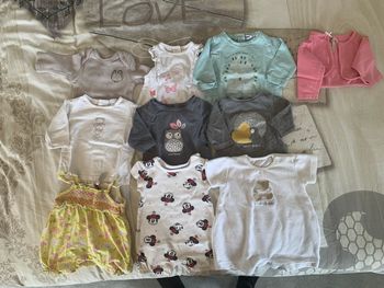 Lot vêtements 1mois 