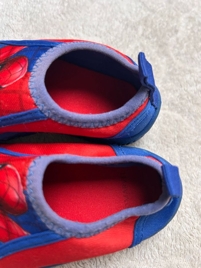 Chaussures de jeux d’eau 23/24 Spiderman Marvel - photo numéro 3