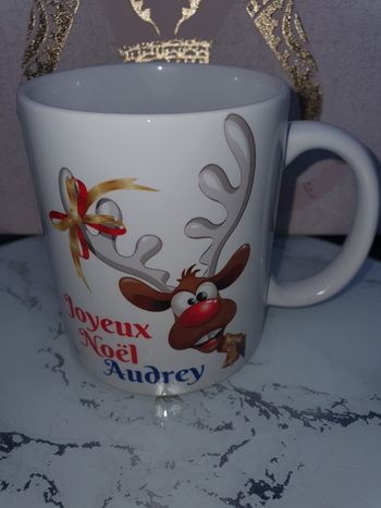 Mug renne de Noël personnalisé