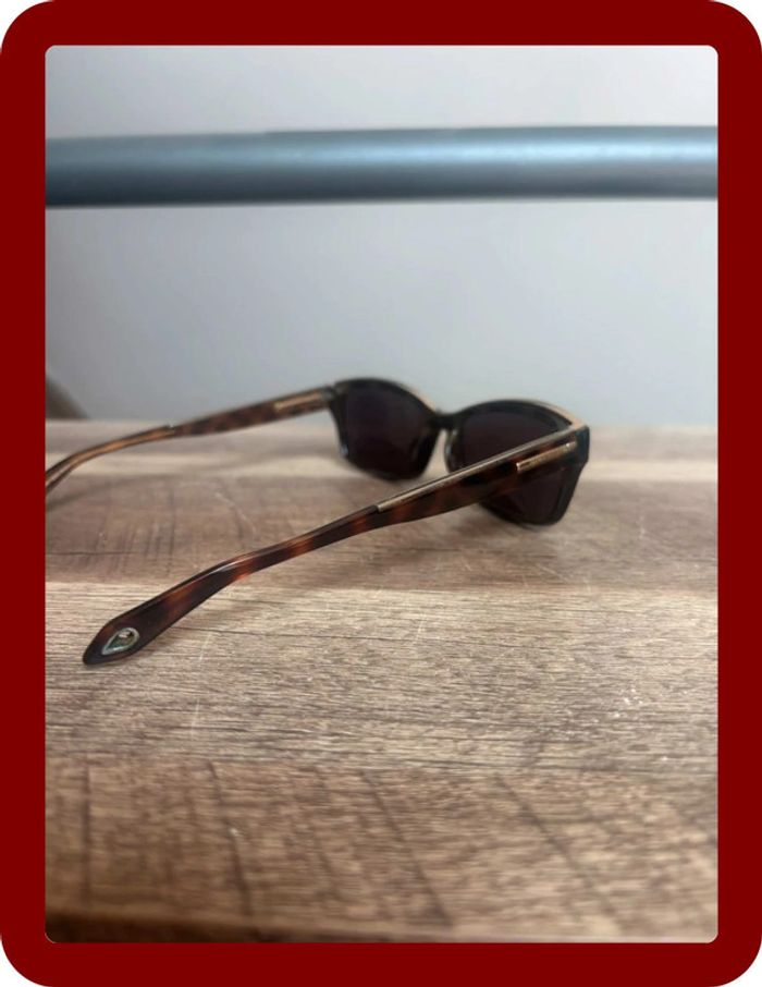 Lunette de soleil Givenchy verre carré année 2000 noir et doré - photo numéro 7