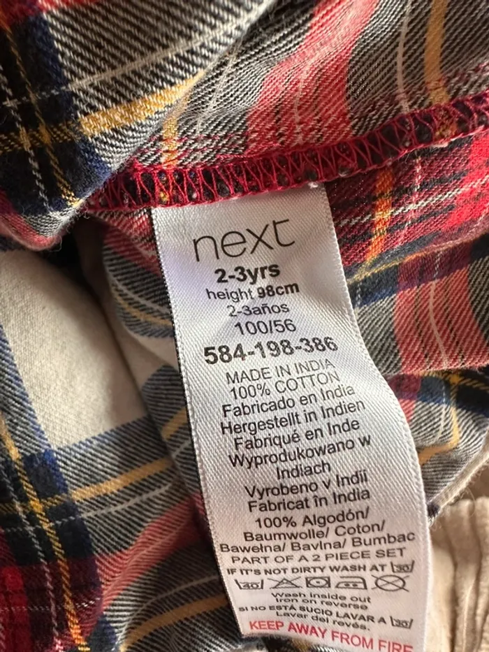 Robe next 98 - photo numéro 3