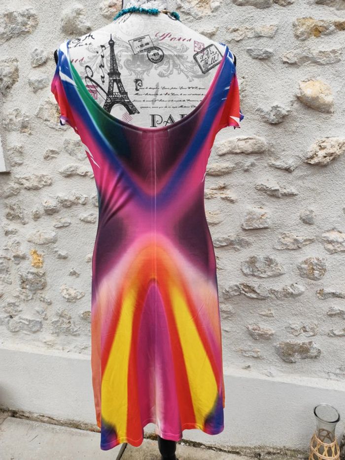 Superbe robe marque Eroke taille 38 - photo numéro 2