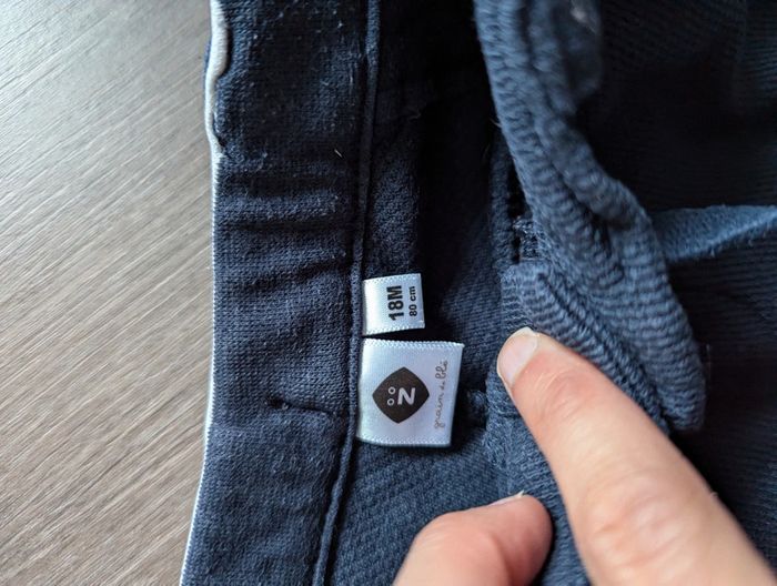 Magnifique pantalon 18 mois - photo numéro 3