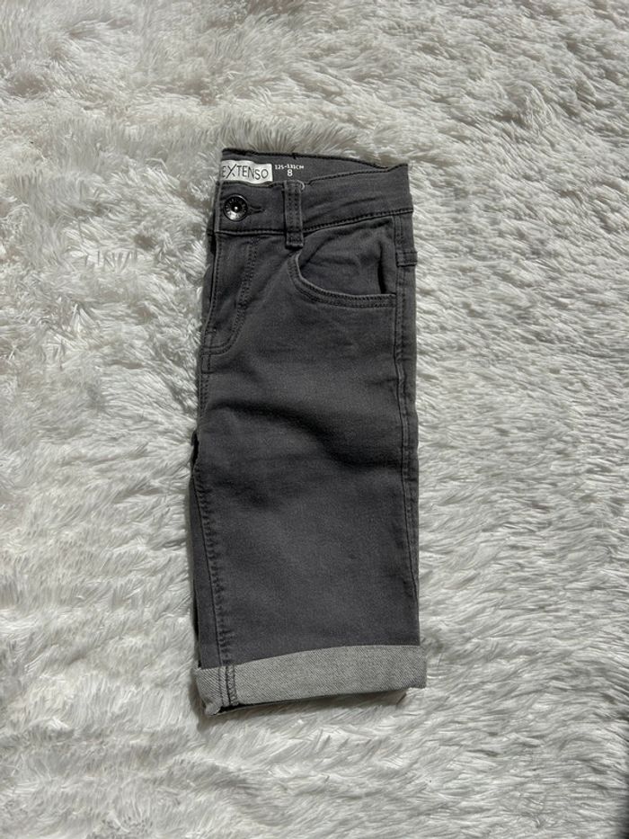 Short In Extenso - photo numéro 3