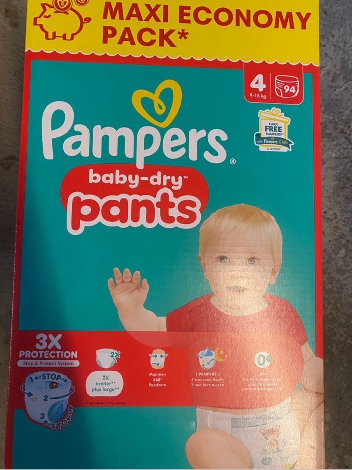Pampers pants taille 4