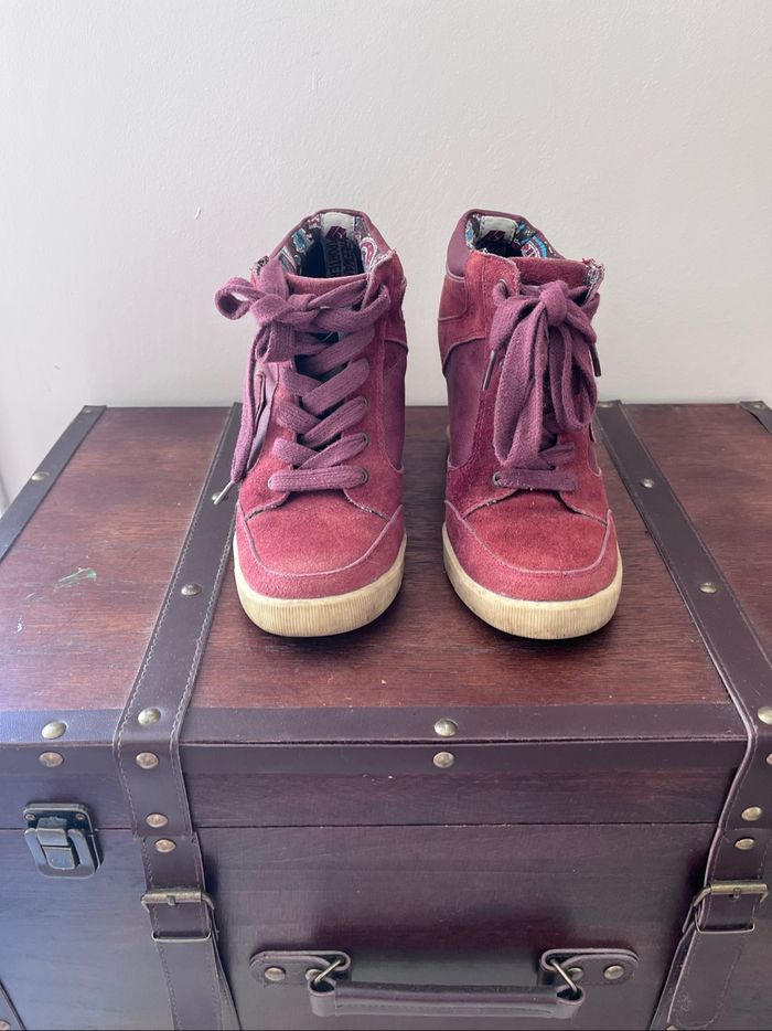 Baskets à talons bordeaux - photo numéro 2