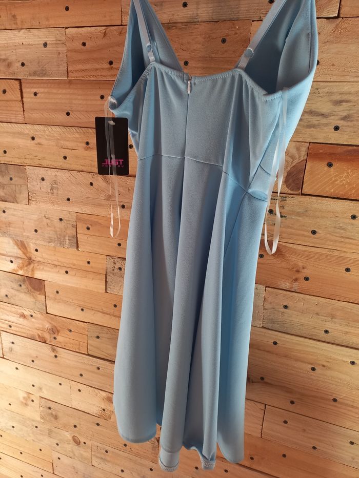 Robe femme - photo numéro 2