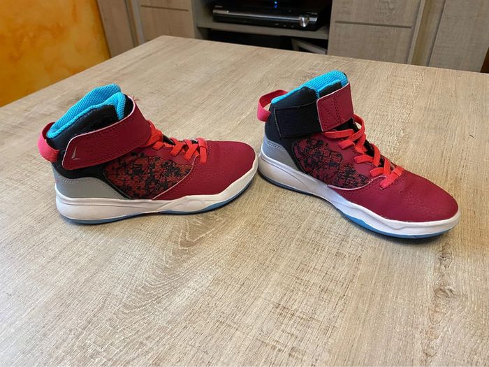 Chaussure de basketball - photo numéro 2