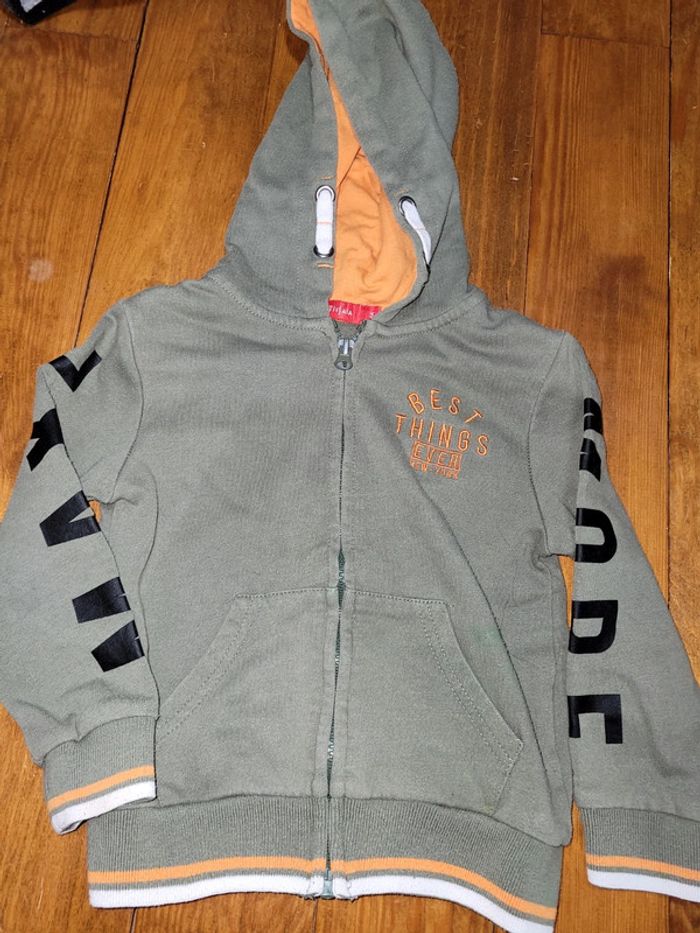 Gilet capuche 4 ans