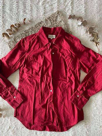 Superbe chemise cintrée rouge