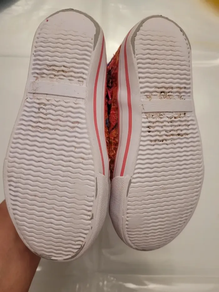 Baskets montantes taille 25 - photo numéro 4