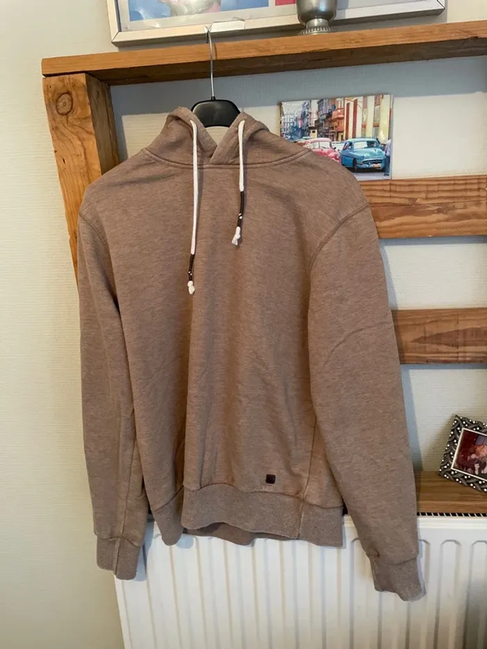 Sweat capuche beige