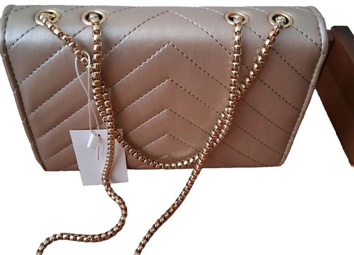 sac a porter épaules ou bandoulière - photo numéro 2