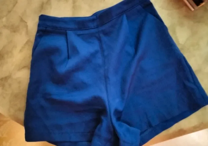 Short taille haute bleu électrique "Naf Naf" - photo numéro 3