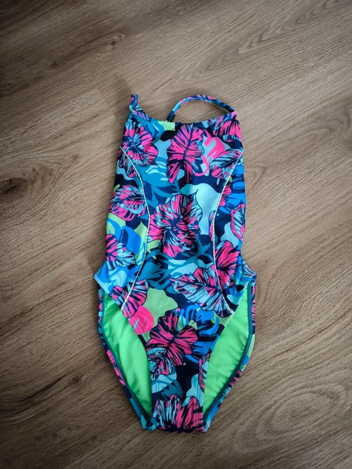 Maillot de bain dolfin taille 32 ( taille 34) neuf