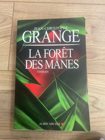 La forêt des mânes JC Grange