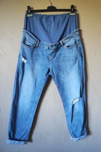 Blue jean de grossesse griffé Kiabi taille 42