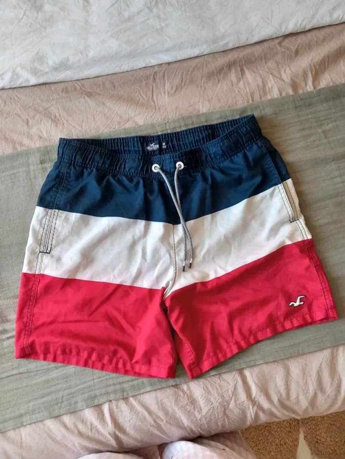 Short de bain hollister