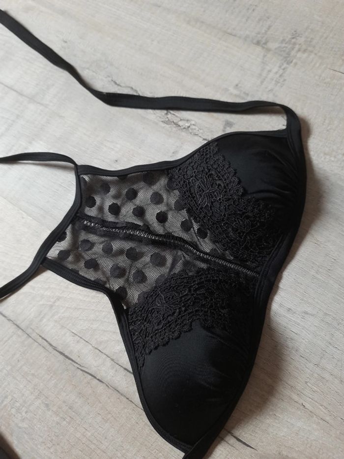 Haut de maillot de bain T36 dentelle