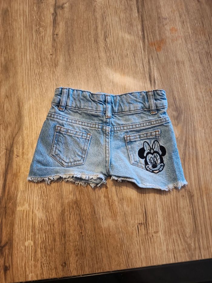 Short Disney 2 ans - photo numéro 2