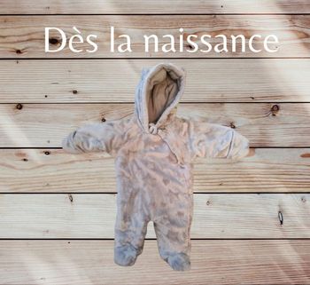 Jolie combinaison pilote étoiles avec petites oreilles