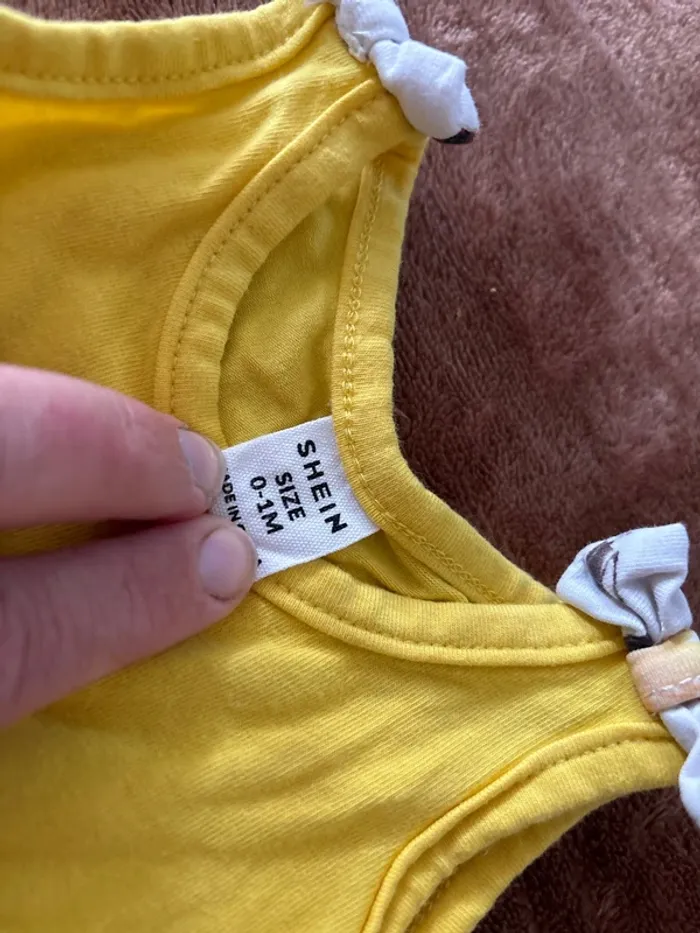 Robe 0/1 mois - photo numéro 2