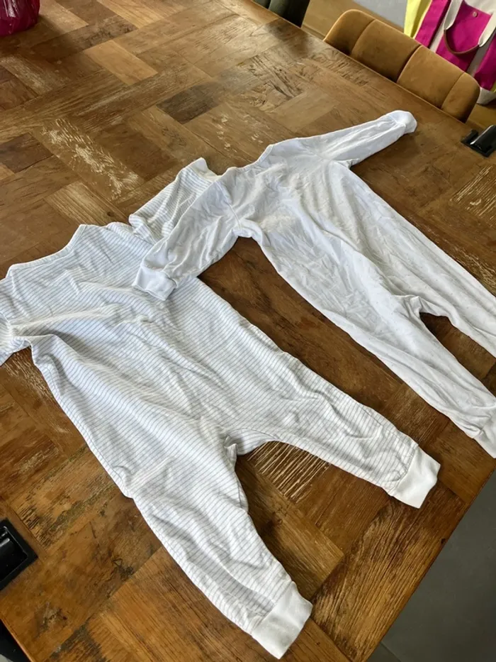 Pyjamas h&m 74cm sans pieds - photo numéro 4