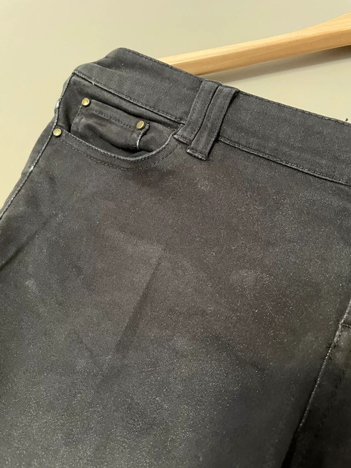 Pantalon noir - photo numéro 3
