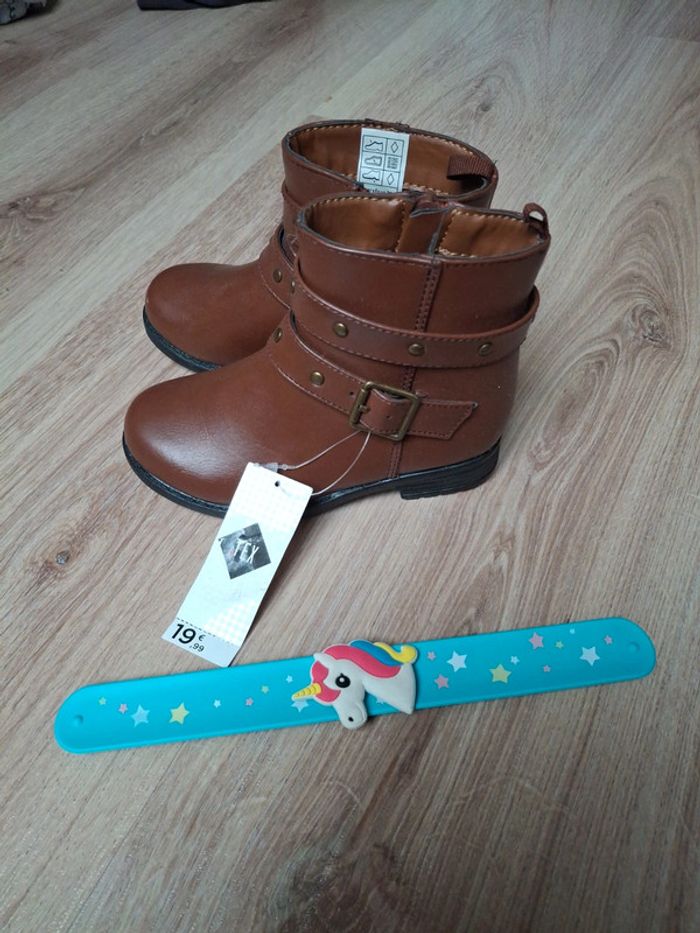 Bottines pointure 25 Tex neuf