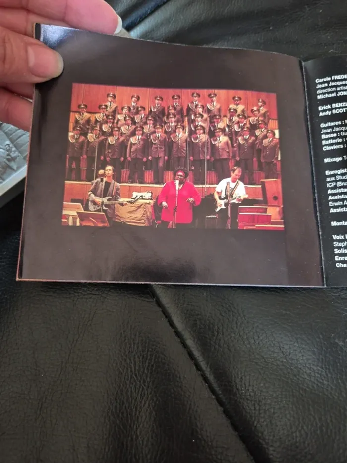 CD album Rouge de Fredericks Goldman Jones - photo numéro 8