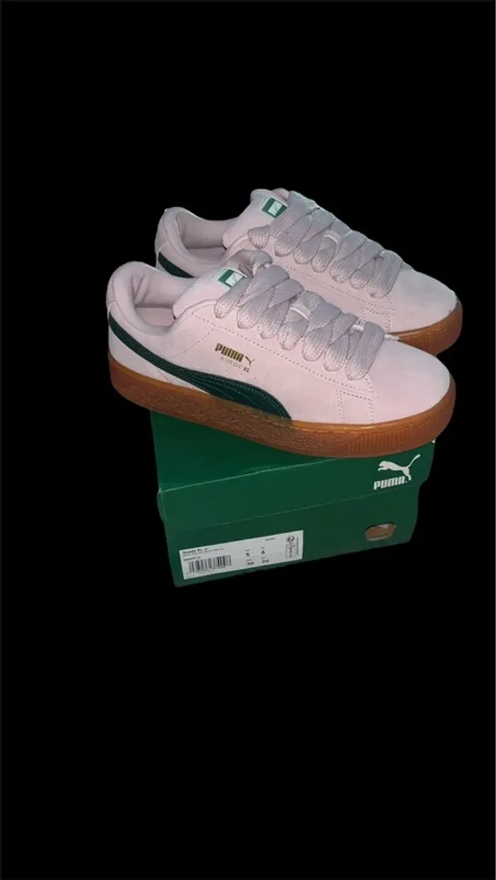 Baskets Puma Suede XL neuves avec étiquette 38