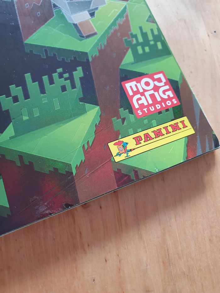livre minecraft wonderful world sticker album incomplet - photo numéro 4