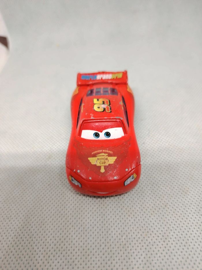 Voiture cars disney metal flash McQueen lightning - photo numéro 4