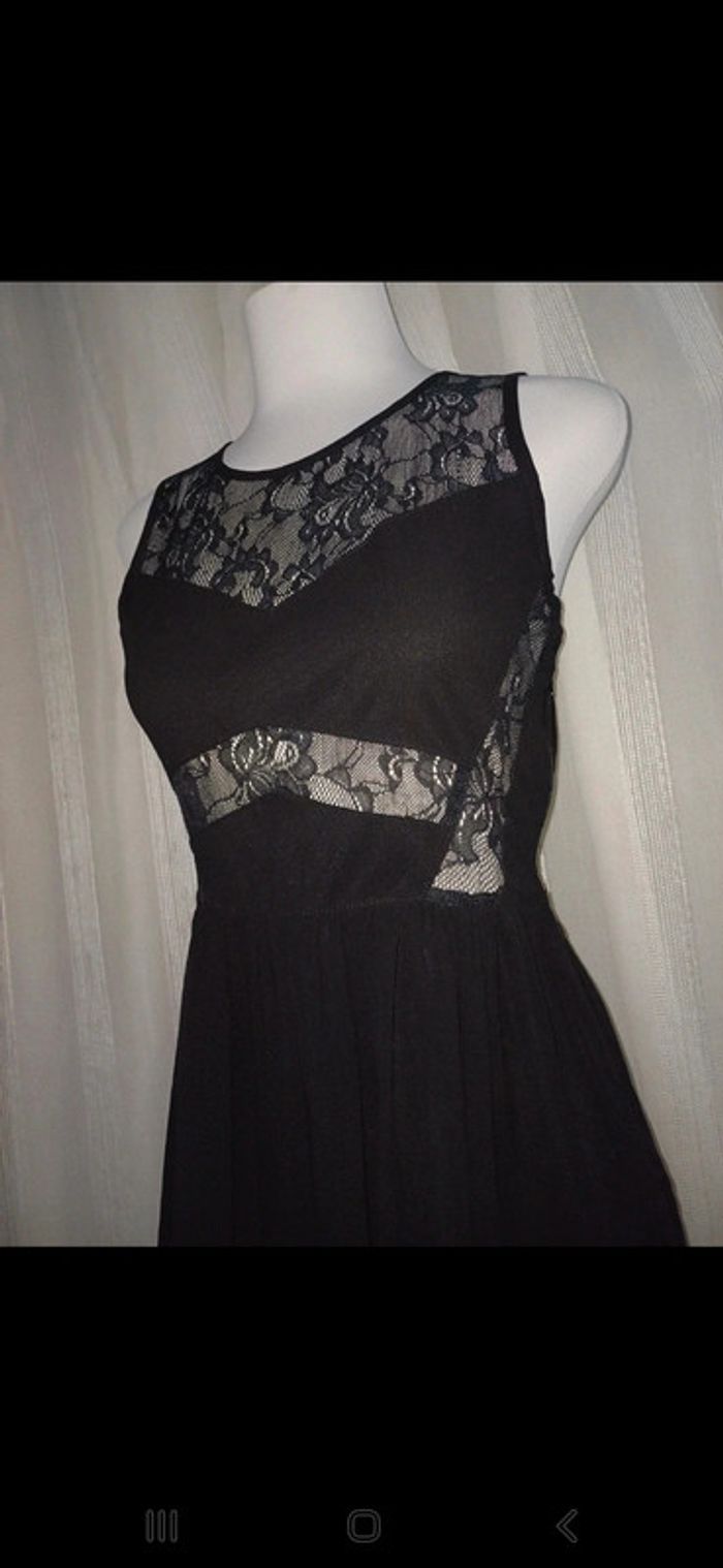 🖤Robes 👗 noir à dentelles 🖤 - photo numéro 2