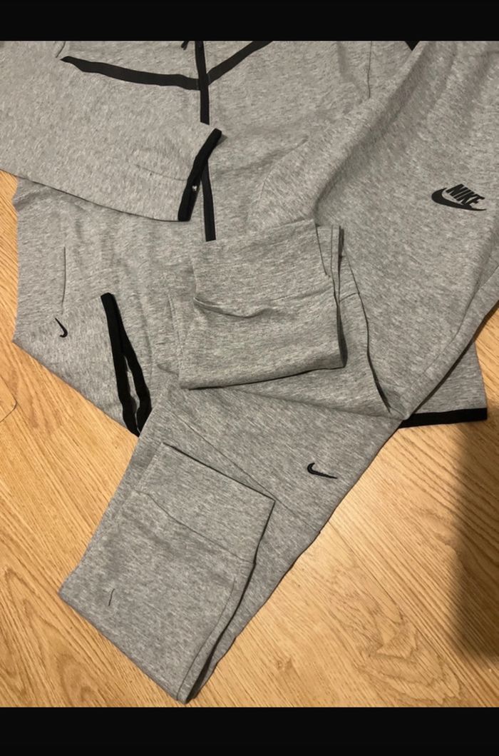 Ensemble Nike Tech - photo numéro 6