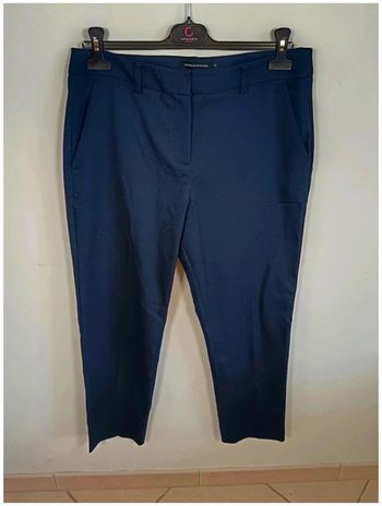 C28 pantalon marine Monoprix 40