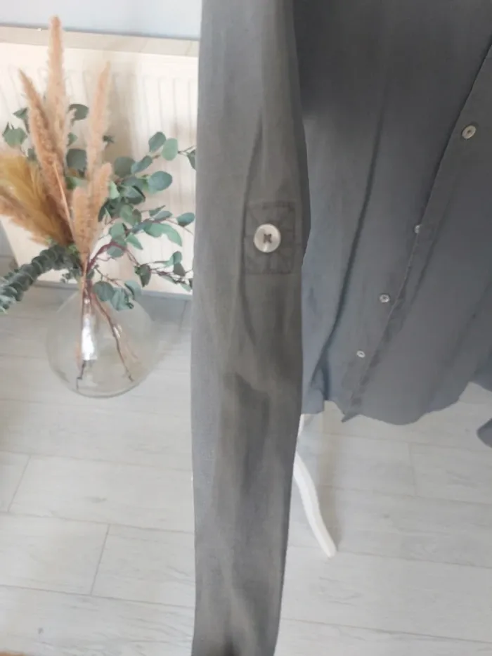 Chemise grise manches longues - photo numéro 2