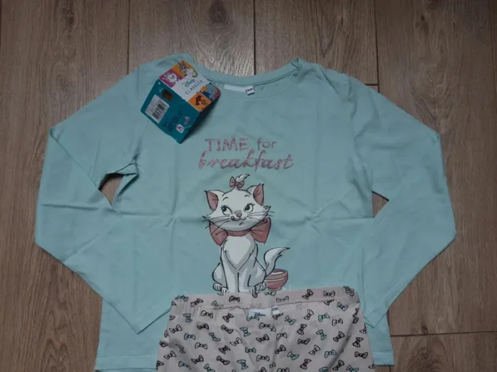 Pyjamas en coton disney marie les aristochats 9/10 ans état neuf - photo numéro 2
