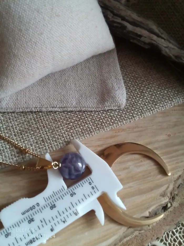 Collier lune et pierre naturelle d'améthyste 💜. - photo numéro 5
