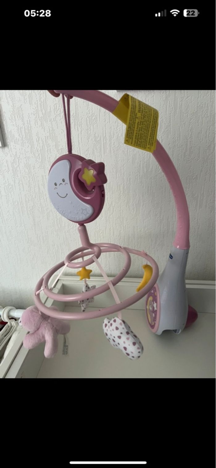 Mobile bébé rose - photo numéro 2