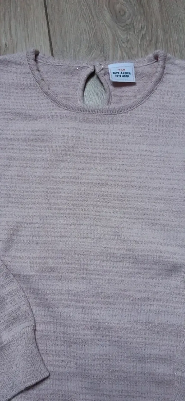 Pull léger tape à l'oeil rose irisée 10 ans neuf jamais porté - photo numéro 2